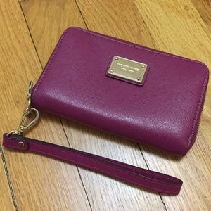 Michael Kors Wristlet